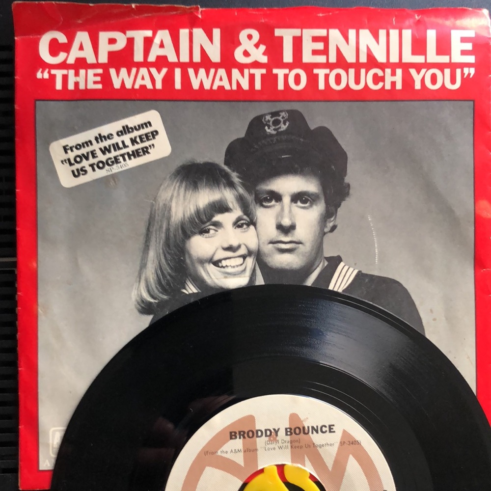 Captain & Tennille Broddy Bounce/The Way I Want To Touch You Vinyl 45 Record '75
